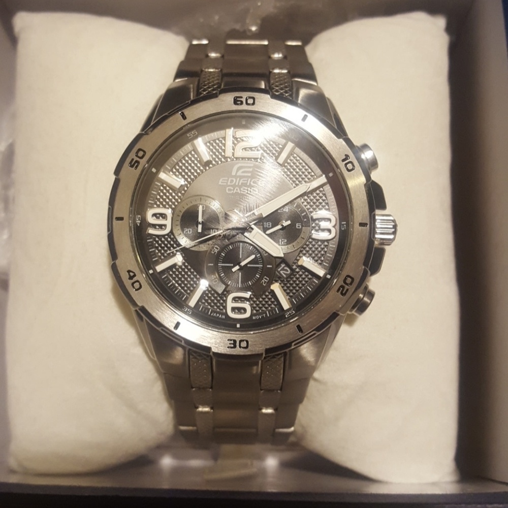 BEAUTIFUL CASIO EDIFICE CHRONOGRAPH 👍